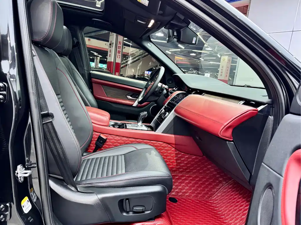 LAND ROVER DISCOVER SPORTS