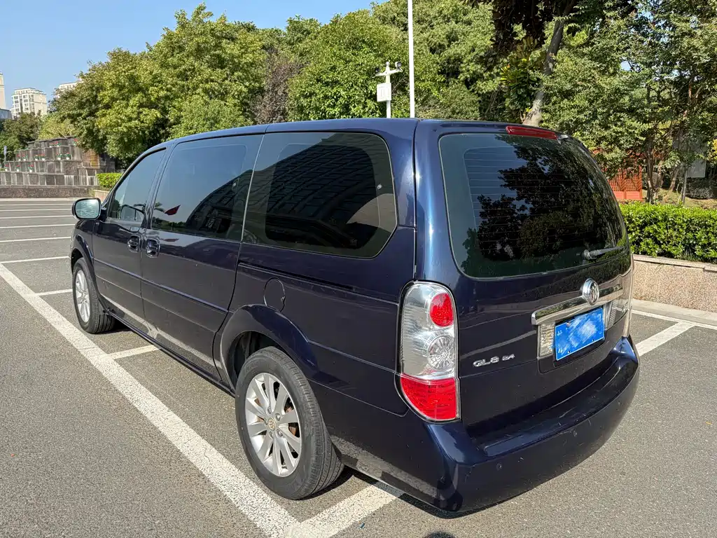 Buick GL8 — миниатюра 4