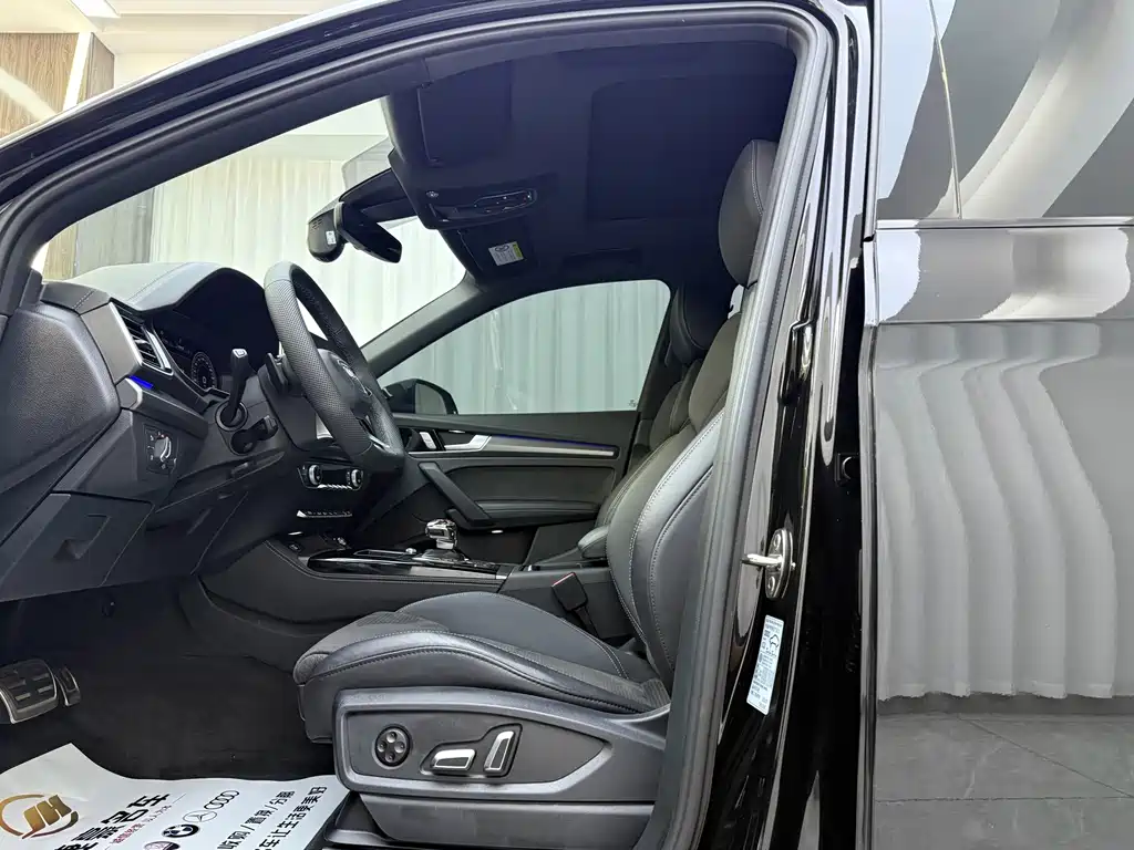 Audi Q5L Sportback — миниатюра 4