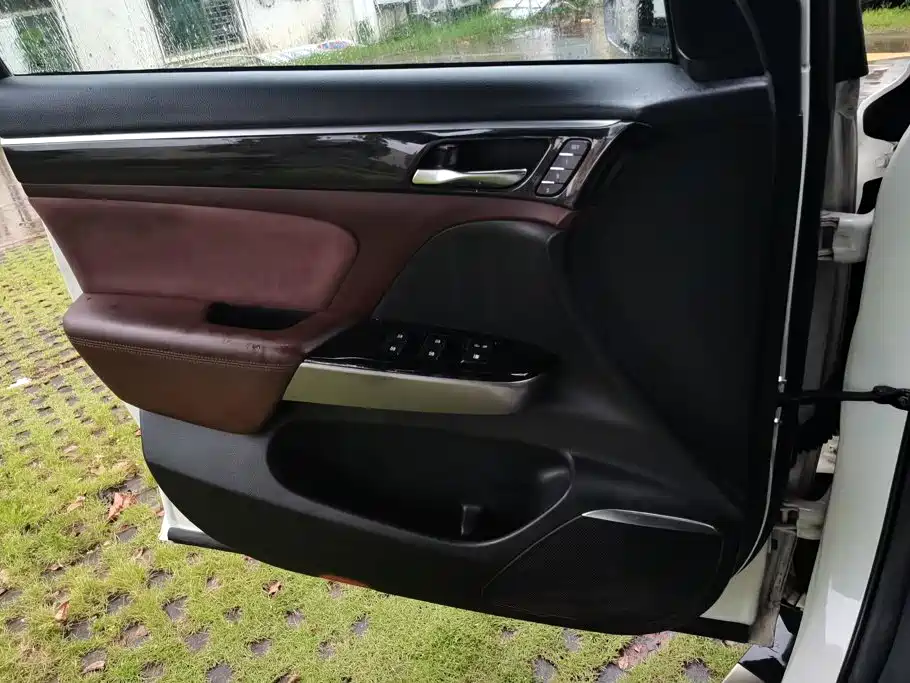 GAC Motor Trumpchi GS8 — миниатюра 7