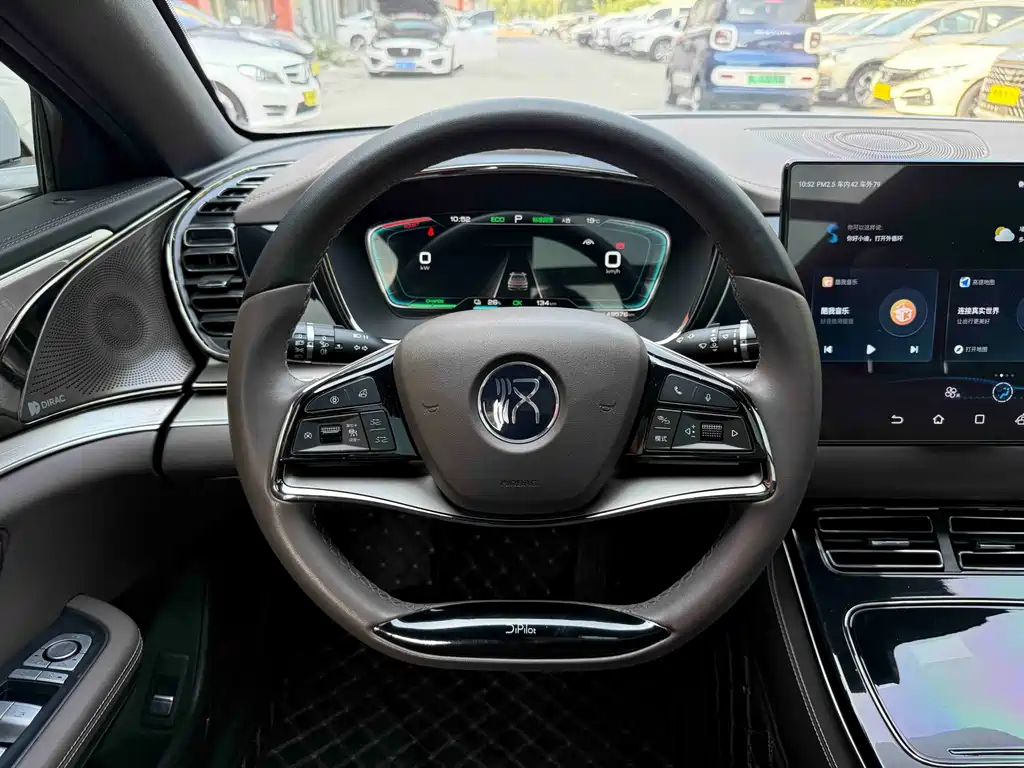 BYD Han — миниатюра 10