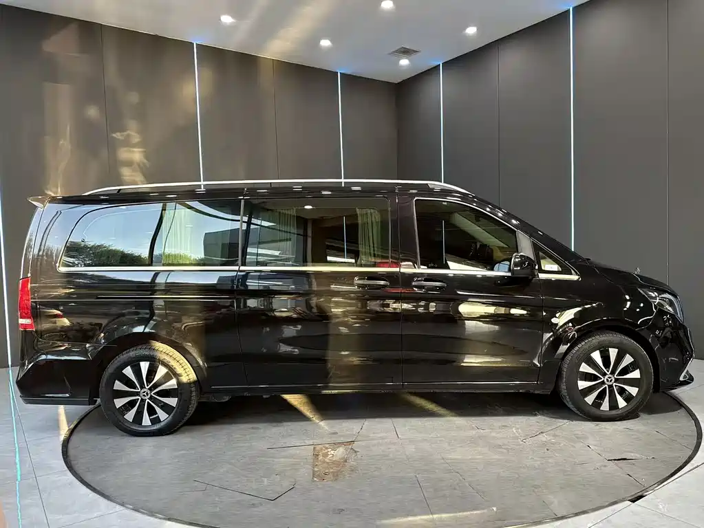 Mercedes-Benz Vito — миниатюра 5