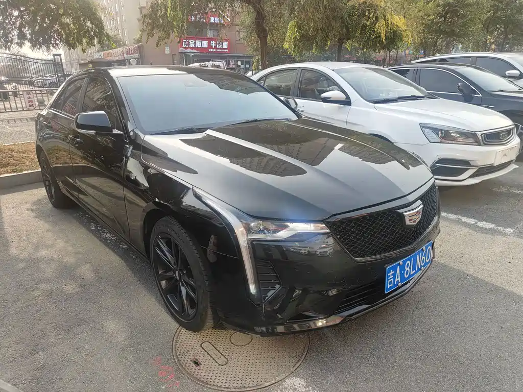 Cadillac CT4 — миниатюра 4