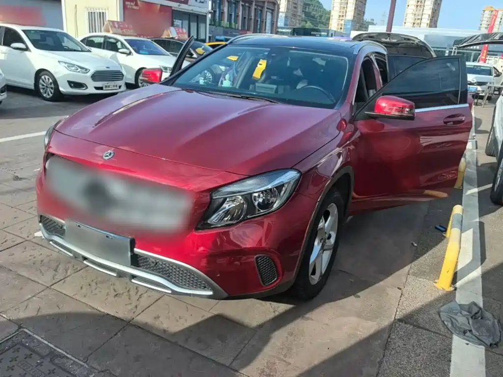 Mercedes-Benz GLA — миниатюра 2