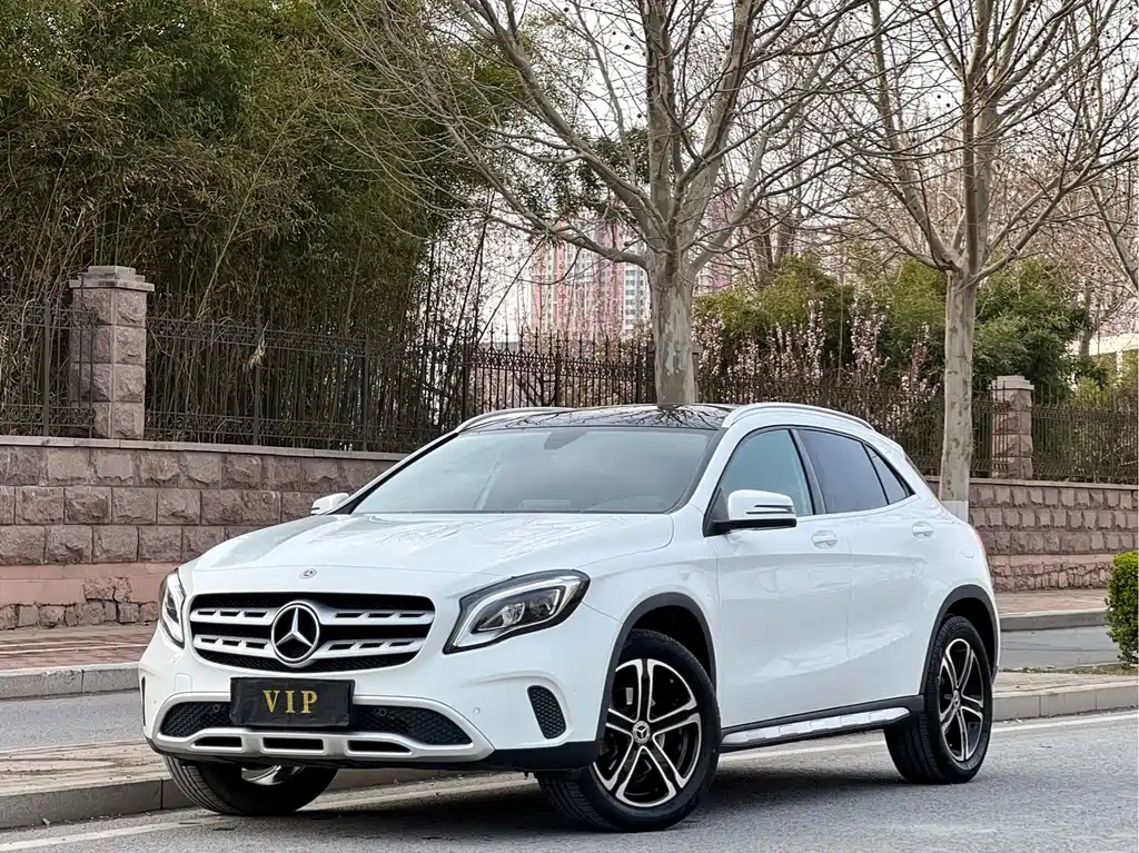 Mercedes-Benz GLA 2019