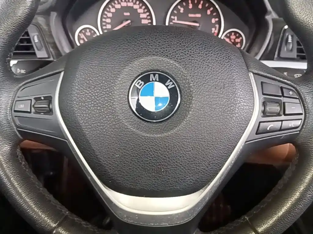 BMW 4 Series — миниатюра 11