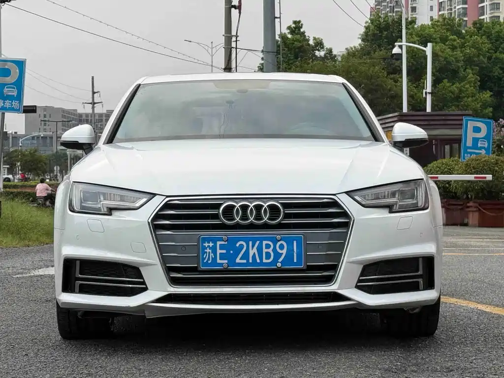 Audi A4L — миниатюра 2