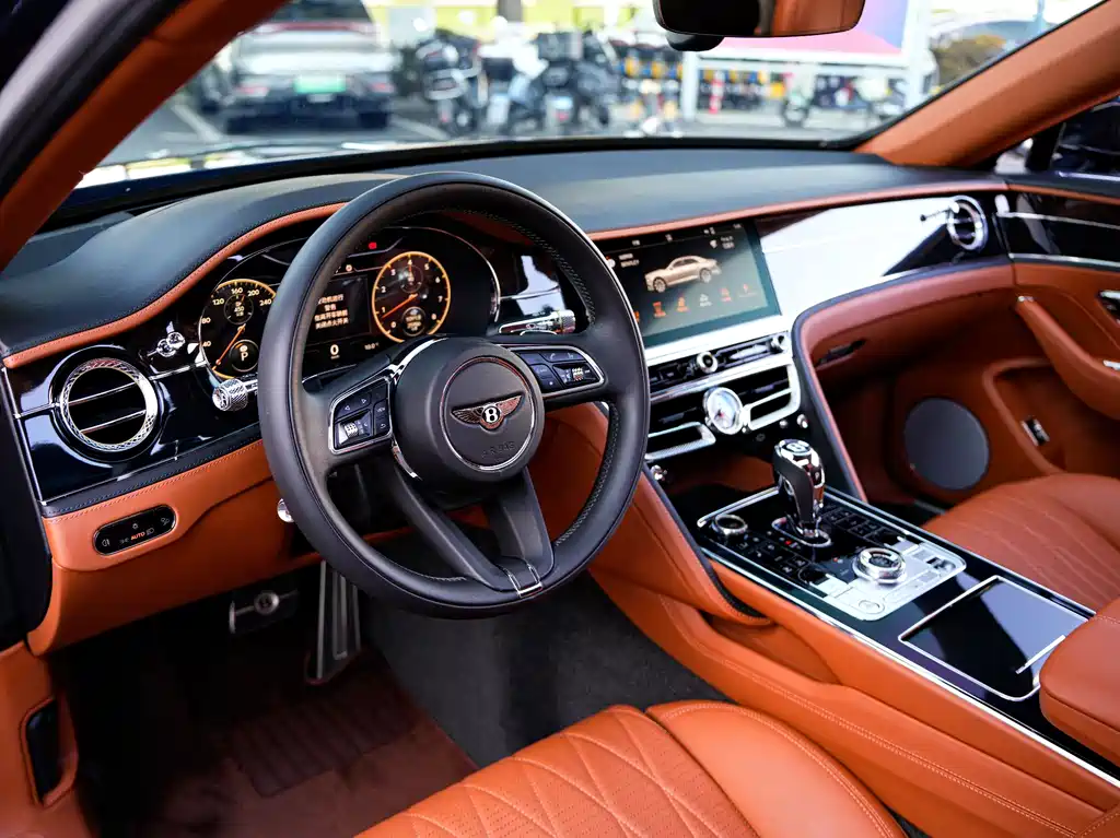 Bentley Flying Spur — миниатюра 14