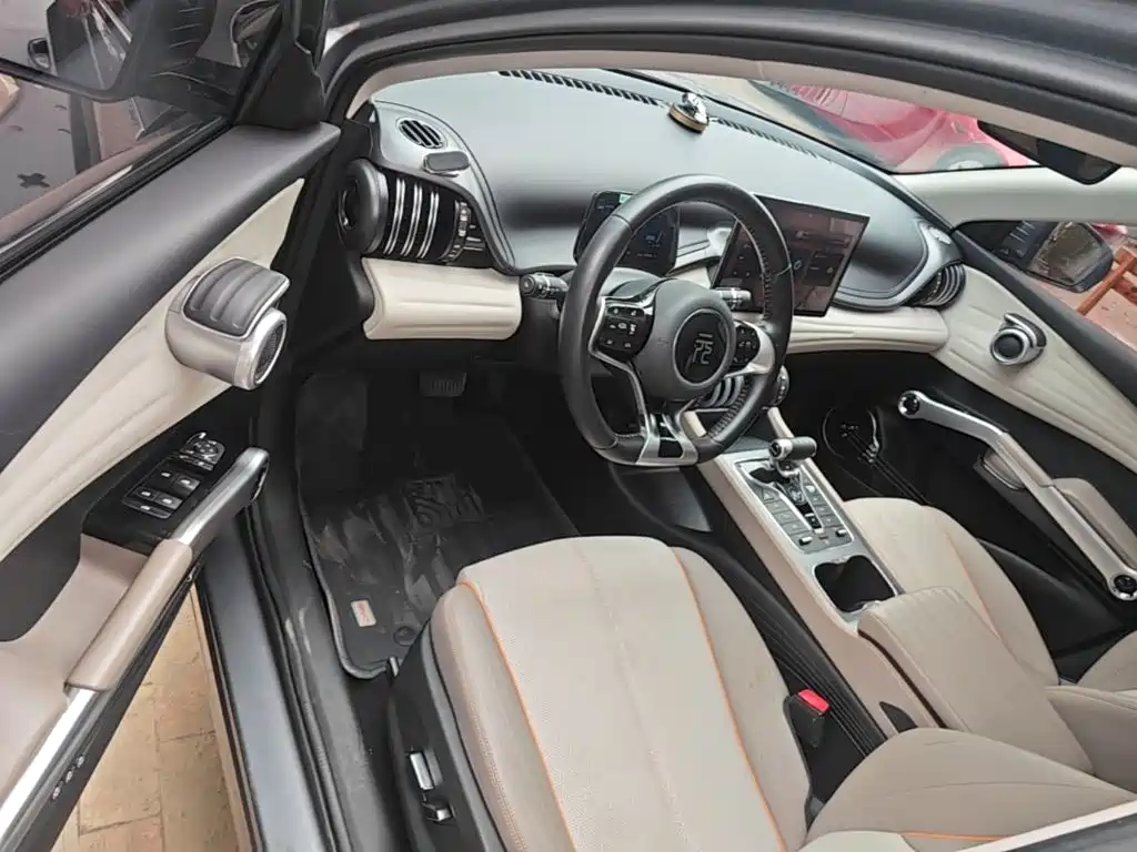 BYD Yuan Plus — миниатюра 16