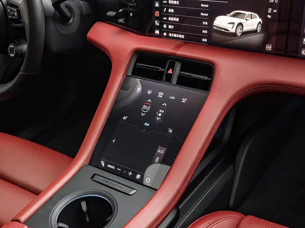 Porsche Taycan — миниатюра 17