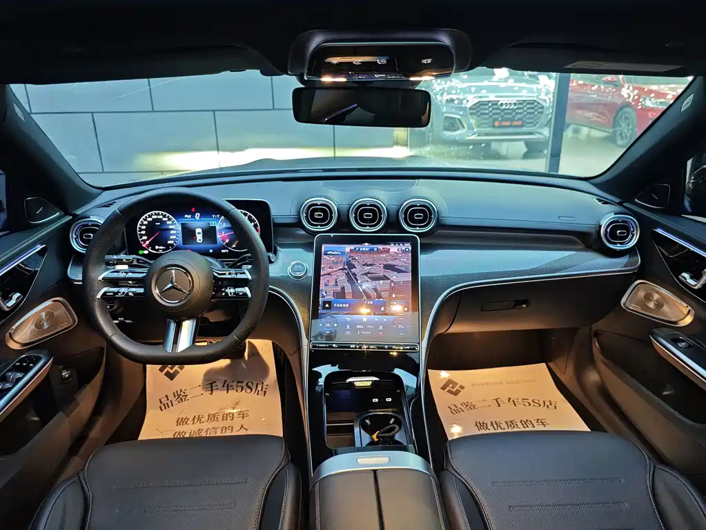 Mercedes-Benz C-Class — миниатюра 8