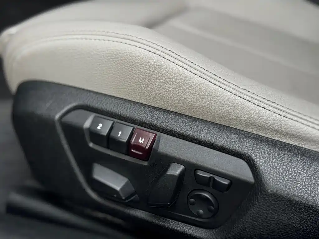 BMW 3 Series (Import) — миниатюра 17