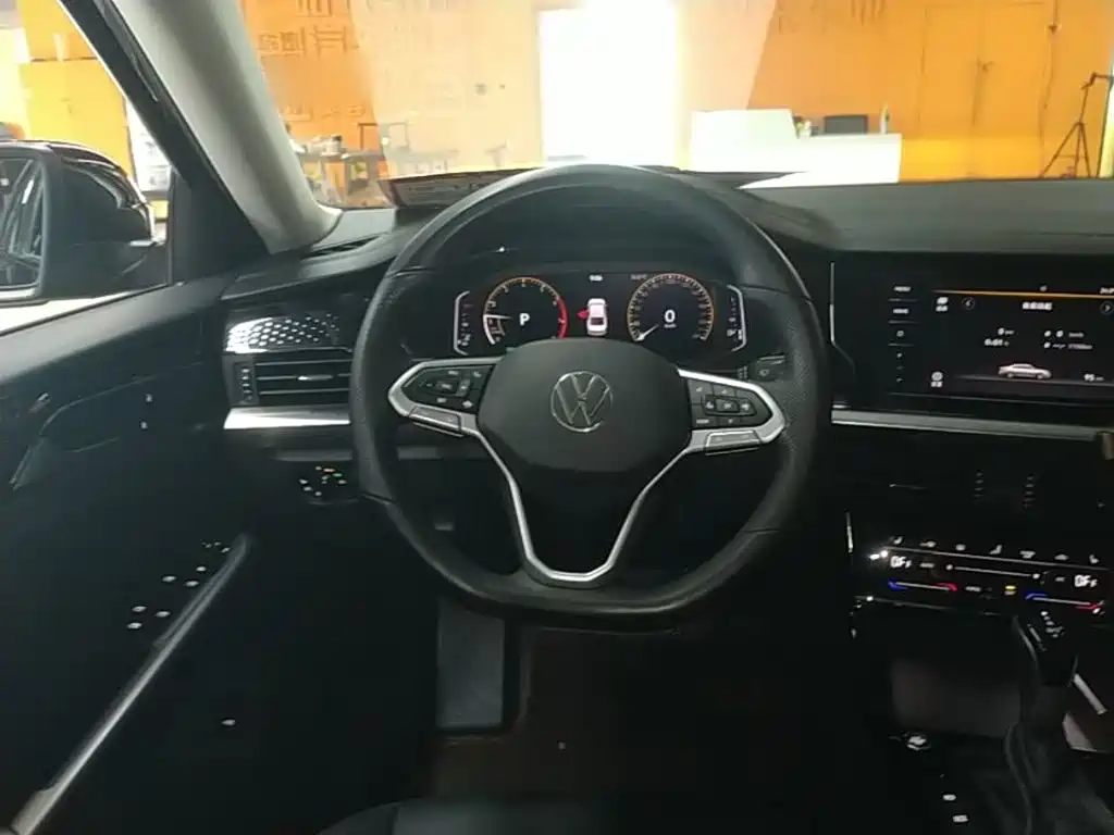 Volkswagen Passat — миниатюра 11