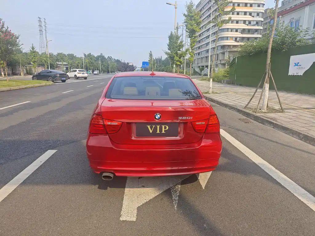 BMW 3 Series — миниатюра 5