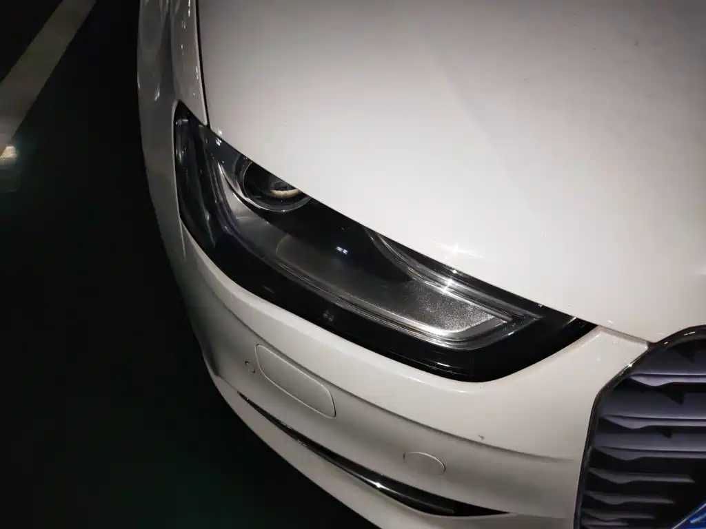 Audi A4L — миниатюра 7