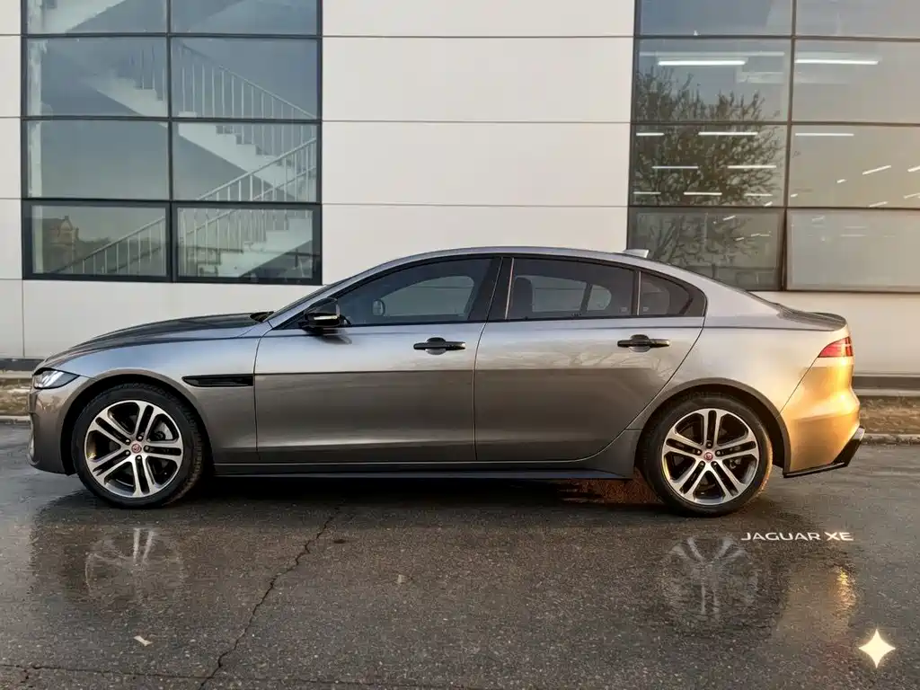 Jaguar XEL 2024 2.0T 250PS R-DYNAMIC S Sport