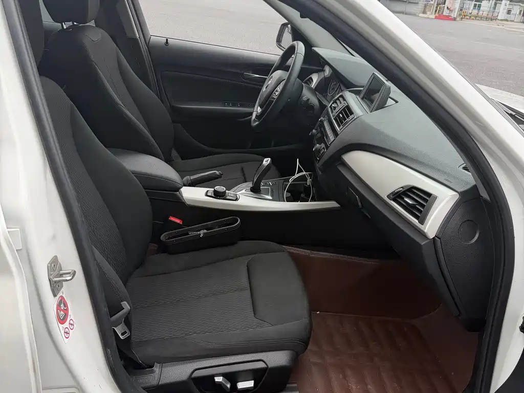 BMW 1 Series 1 2016 120i Lead