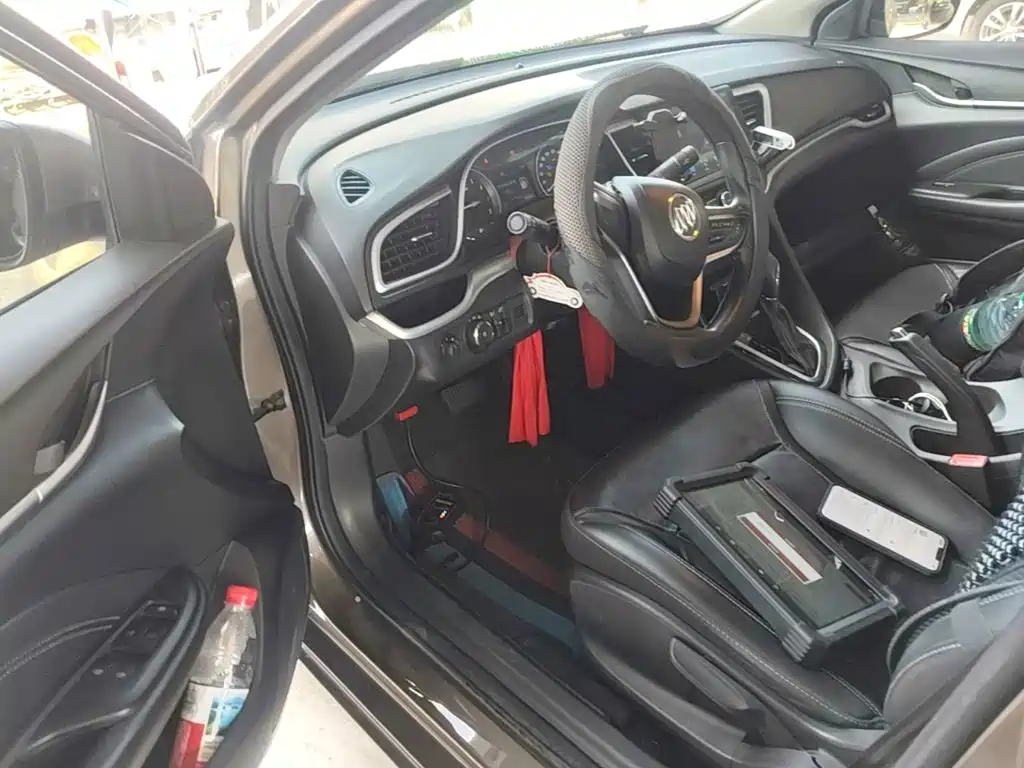 Buick Excelle — миниатюра 16