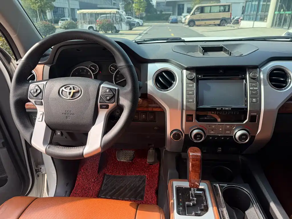 Toyota Tundra 2014 5.7L 1794 Edition