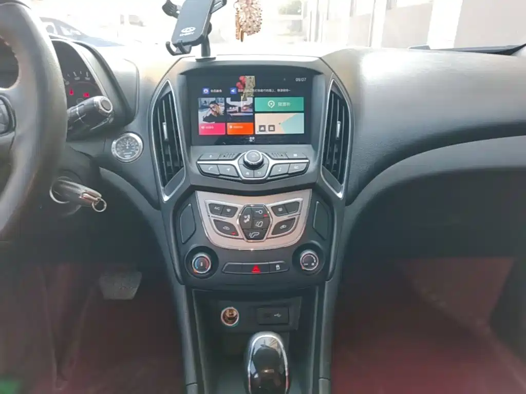 Chery Arrizo 5 — миниатюра 13