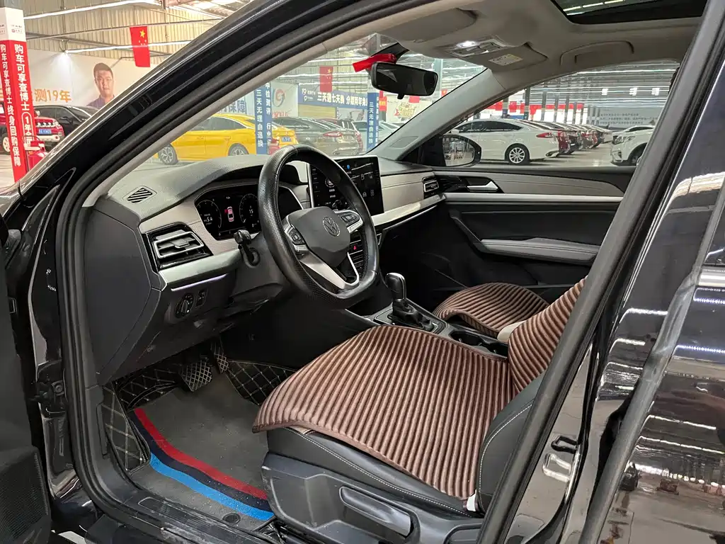 Volkswagen Lavida — миниатюра 3