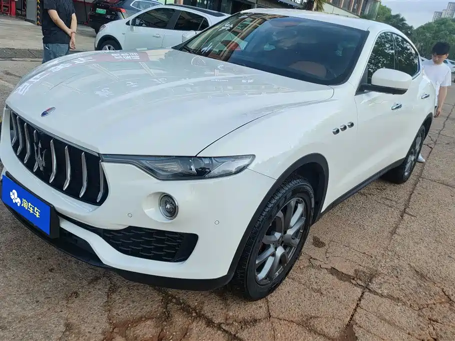 Maserati Levante 2021