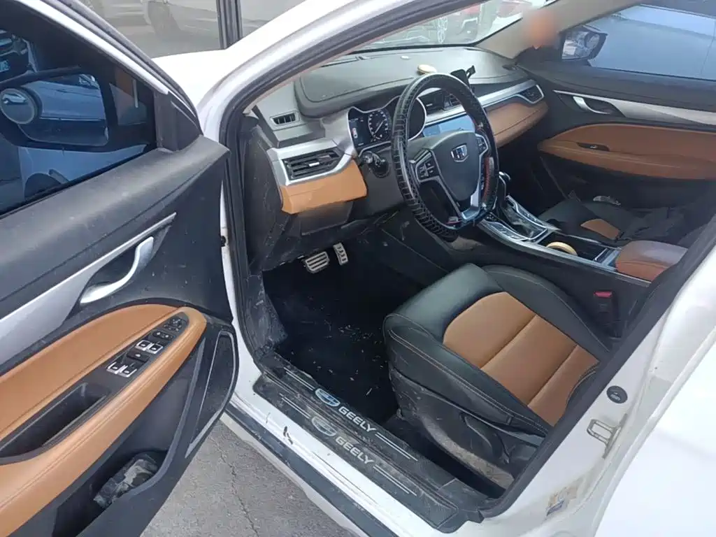 Geely Vision S1 — миниатюра 16