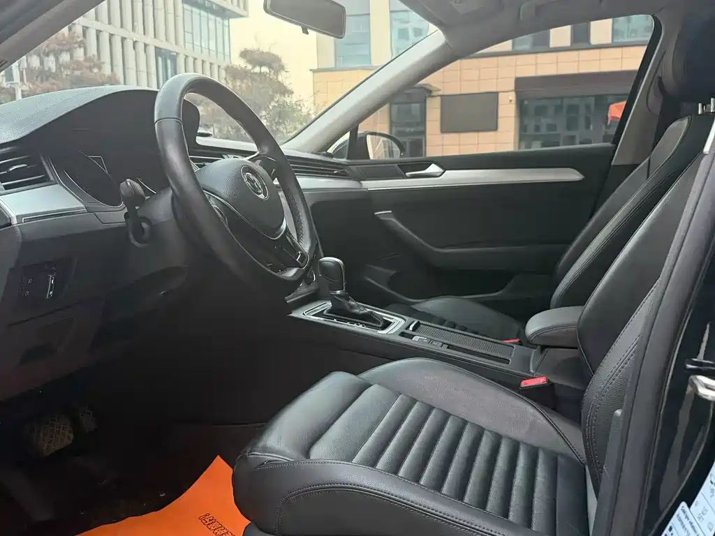 Volkswagen Magotan — миниатюра 4