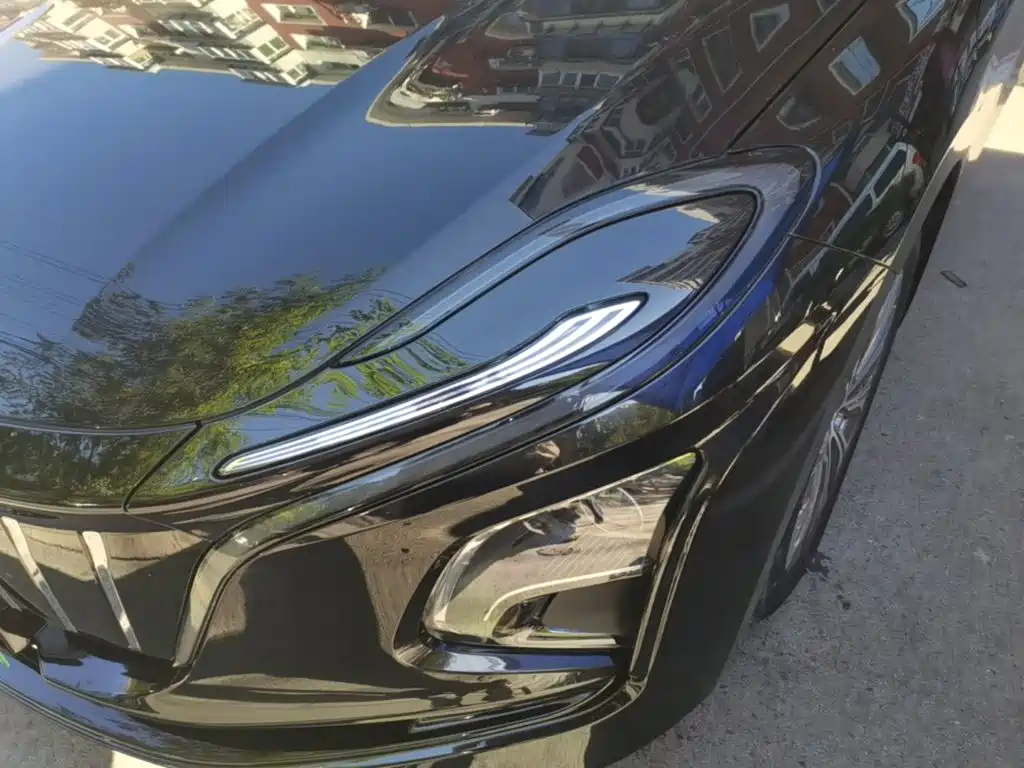 Hongqi Hongqi E-QM5 — миниатюра 24