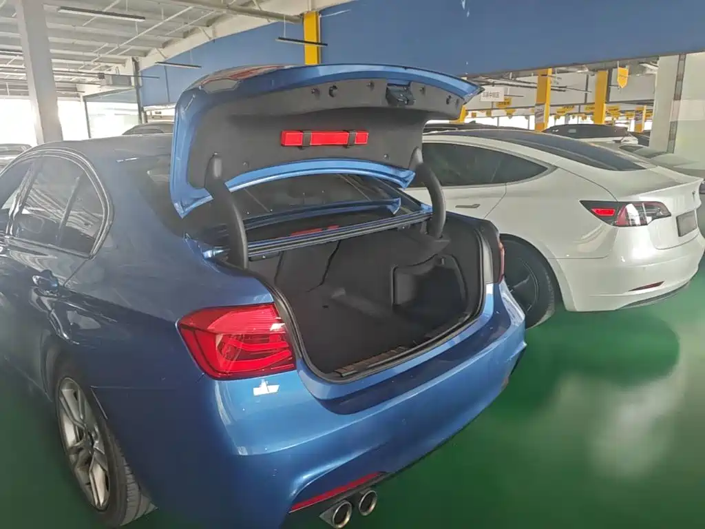 BMW 3 Series — миниатюра 19