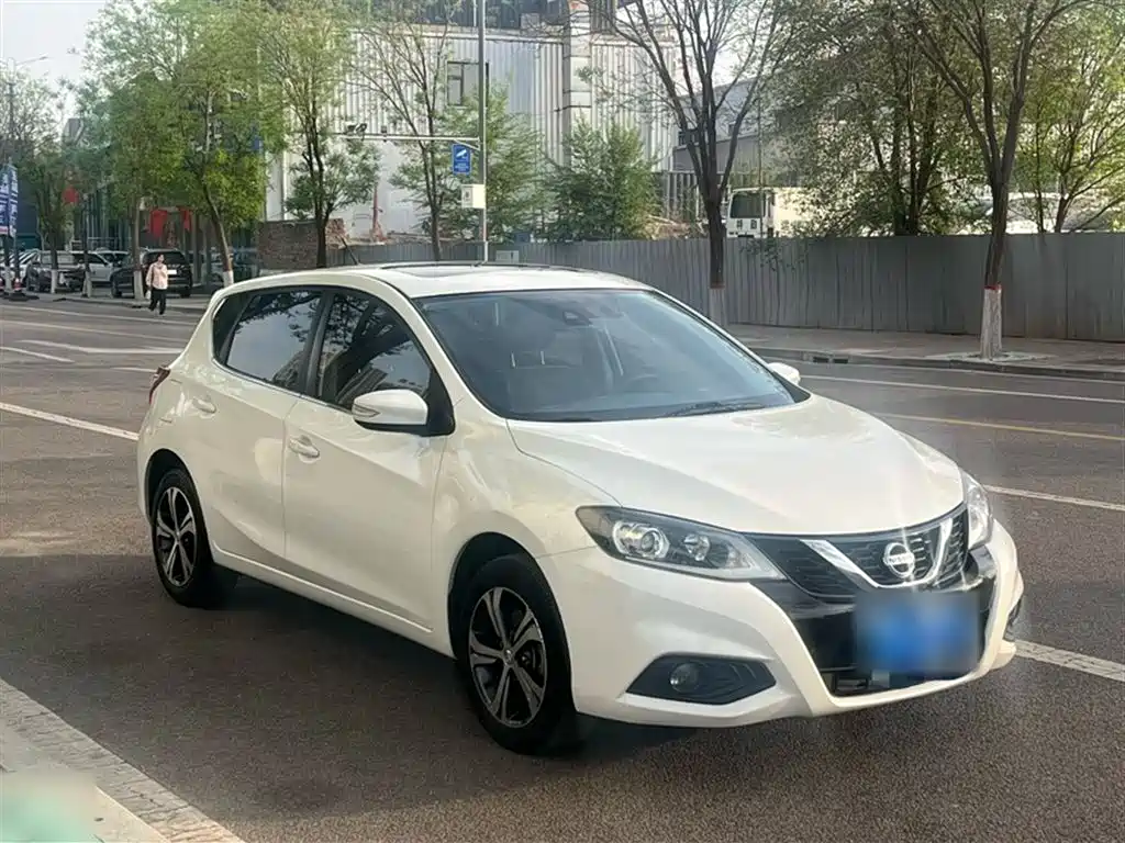 Nissan Tiida 2019 1.6L CVT Smart VI