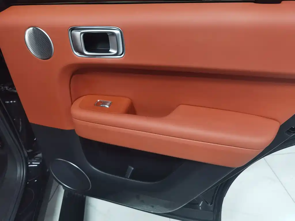Li Auto Li L6 — миниатюра 14