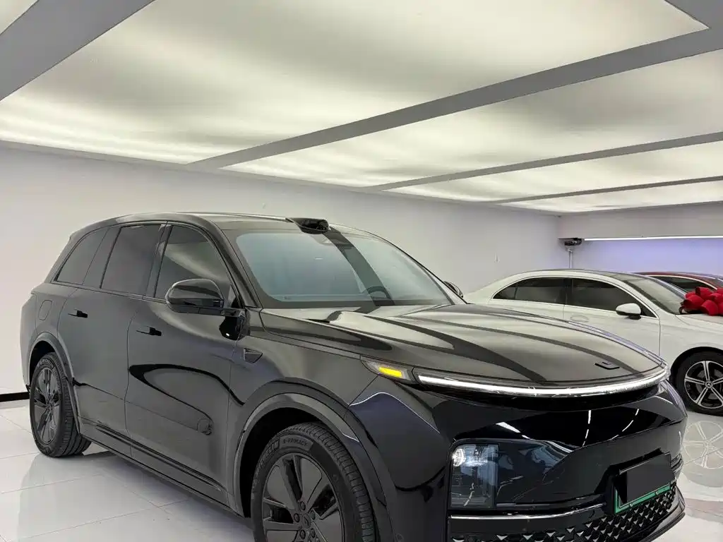 Li Auto Li L8 — миниатюра 3