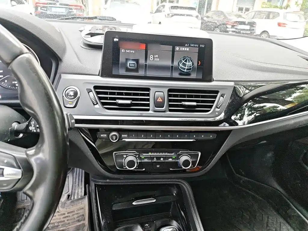 BMW 1 Series — миниатюра 6