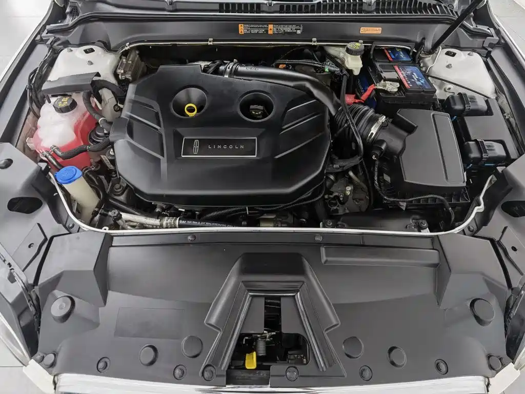 Lincoln MKZ — миниатюра 6