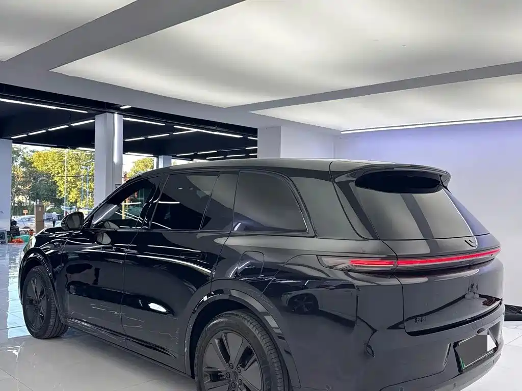 Li Auto Li L8 — миниатюра 6