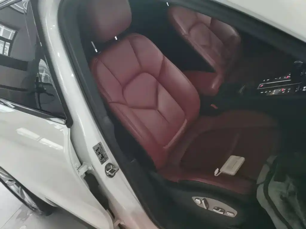 Porsche Macan — миниатюра 25