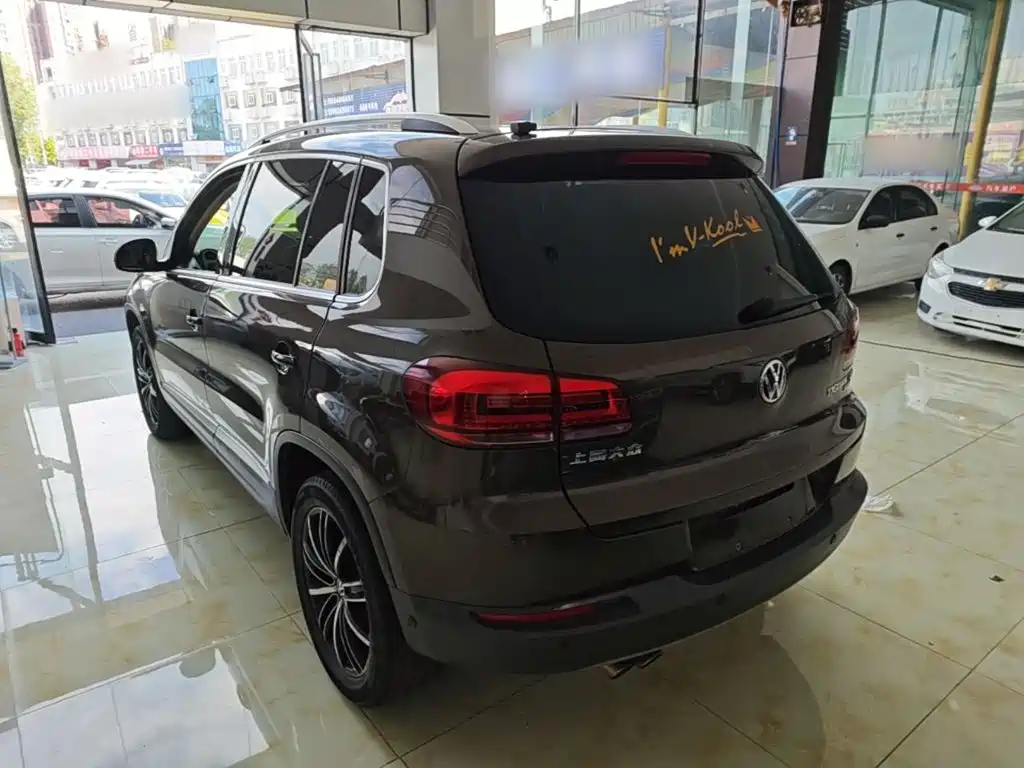 Volkswagen Tiguan — миниатюра 5