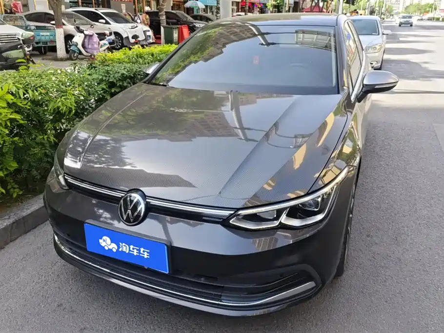 Volkswagen Golf 2023