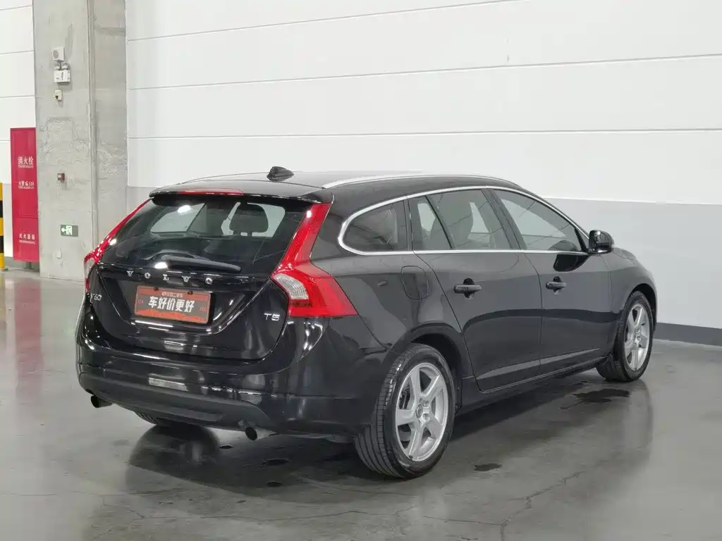 Volvo V60 — миниатюра 2