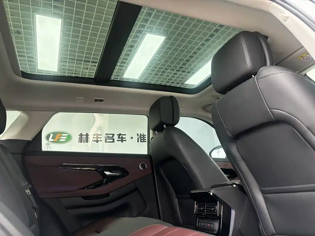 Land Rover Evoque — миниатюра 29