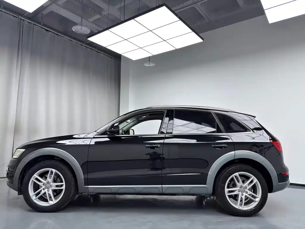 Audi Q5 2018 40 TFSI