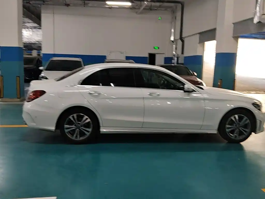 Mercedes-Benz C-Class — миниатюра 26