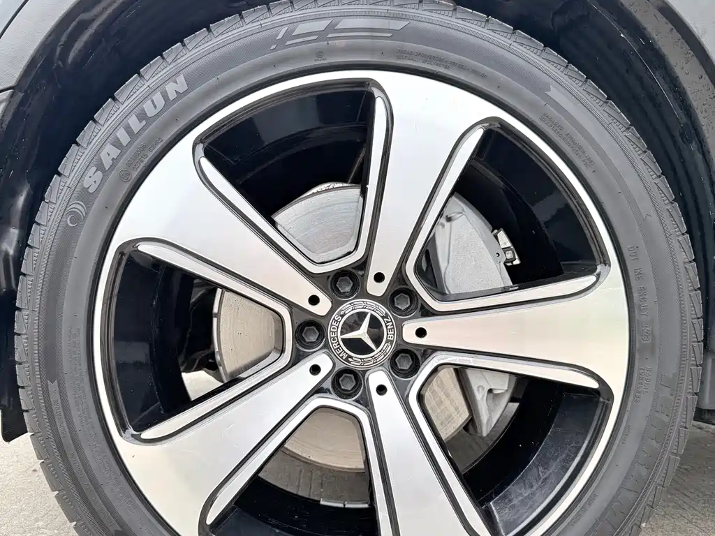 Mercedes-Benz GLC 2021 GLC 300 L 4MATIC Luxury