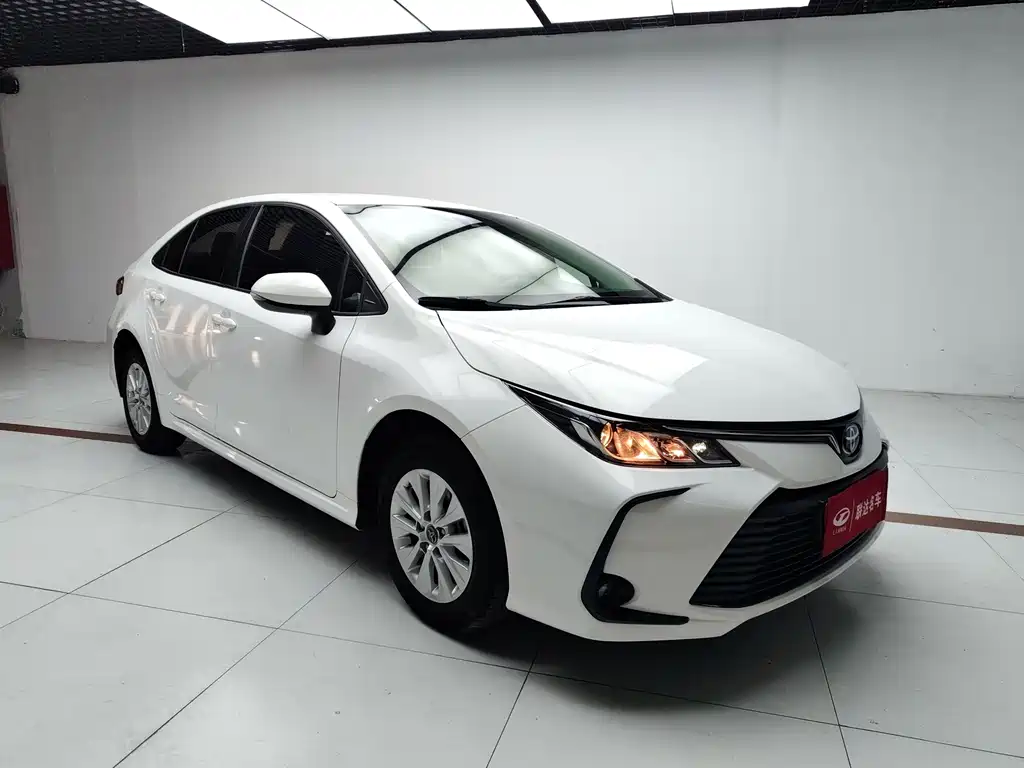Toyota Corolla — миниатюра 3