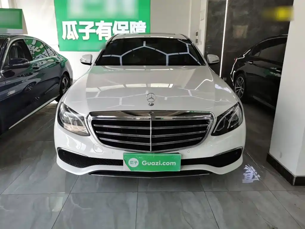 Mercedes-Benz E-Class — миниатюра 3