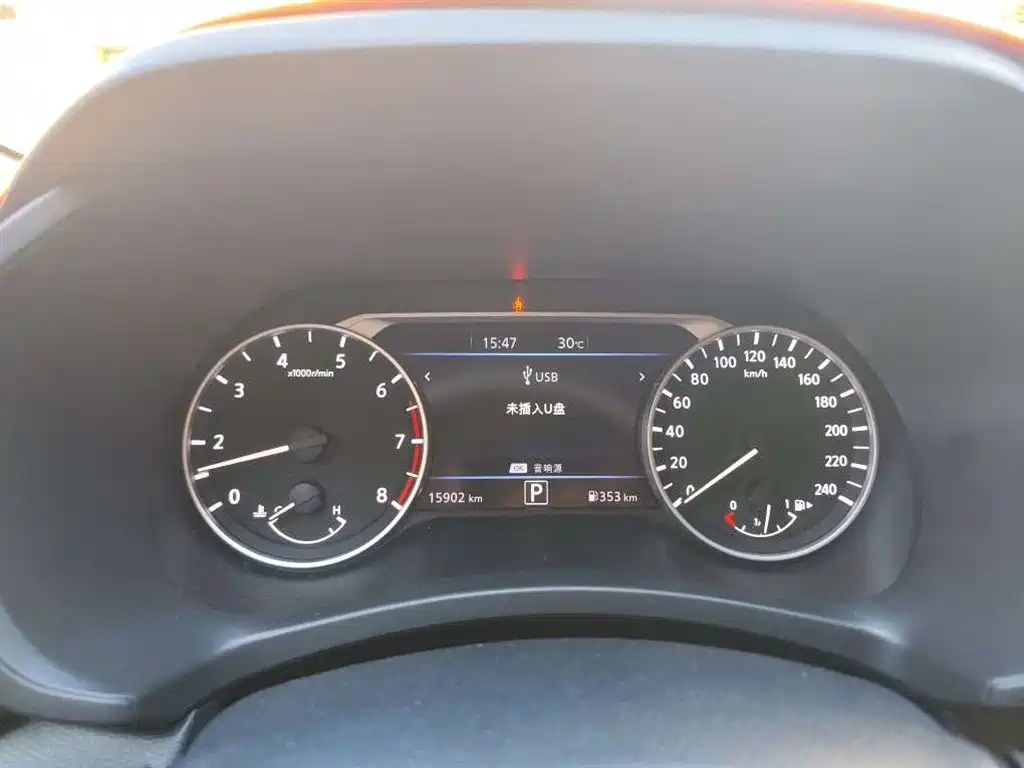 Nissan Sylphy — миниатюра 3