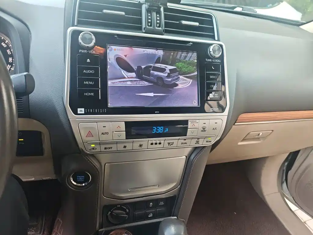 Toyota Prado — миниатюра 14
