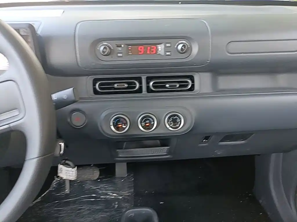 Wuling Zhiguang EV — миниатюра 13