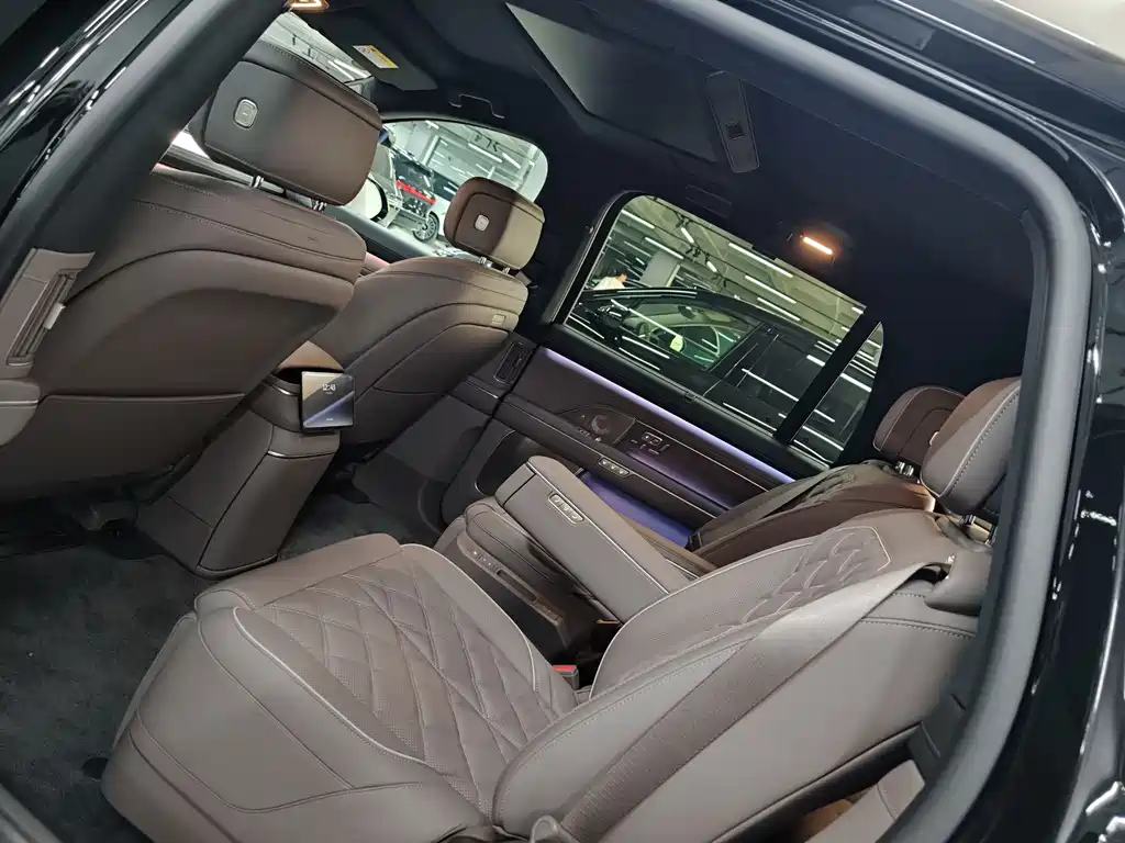 NIO ES8 2026 мест Executive Luxury